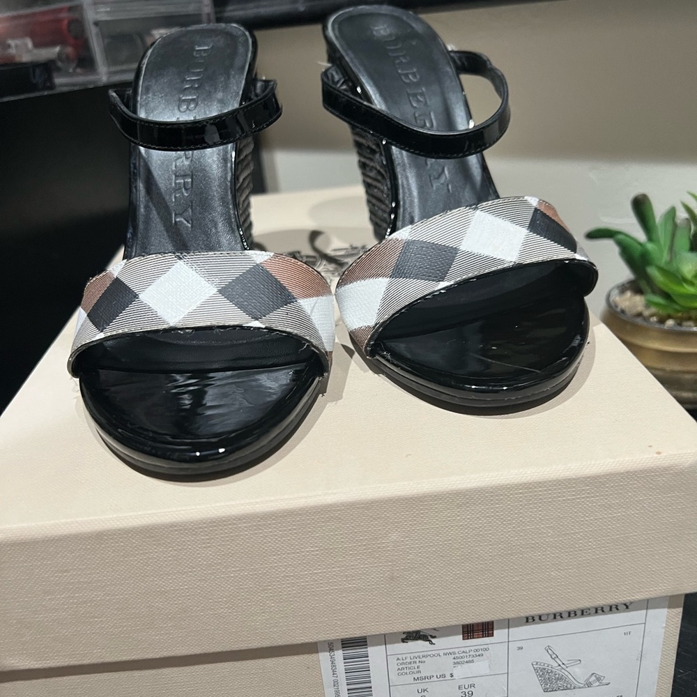 Burberry Wedges